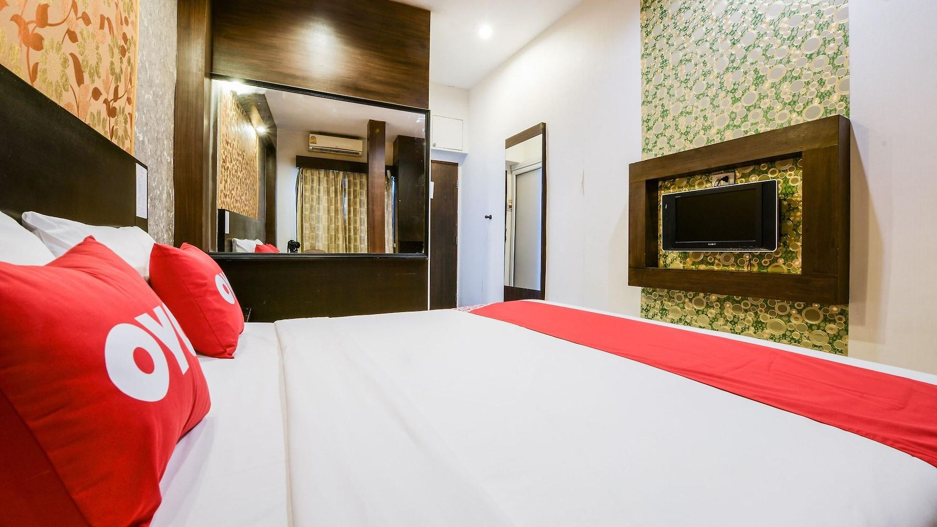 Tez Palace Pattaya