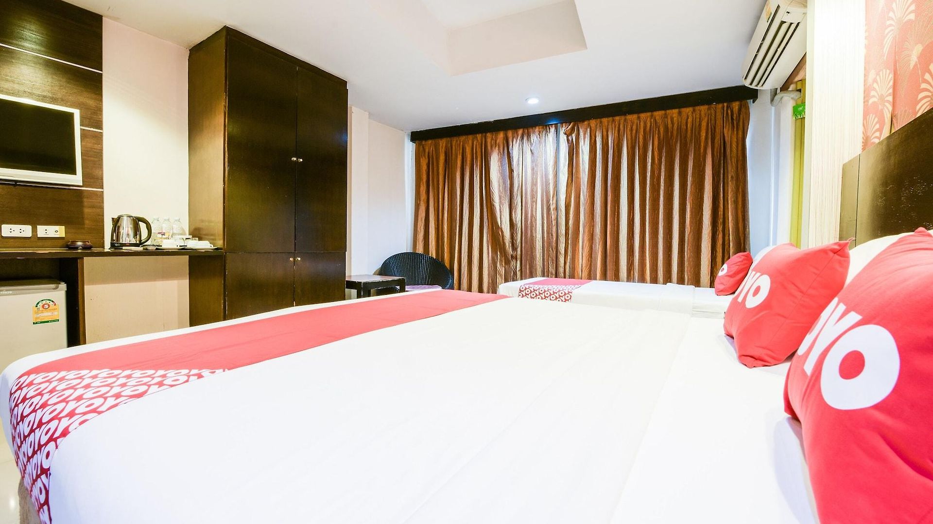 Tez Palace Hotel 2*