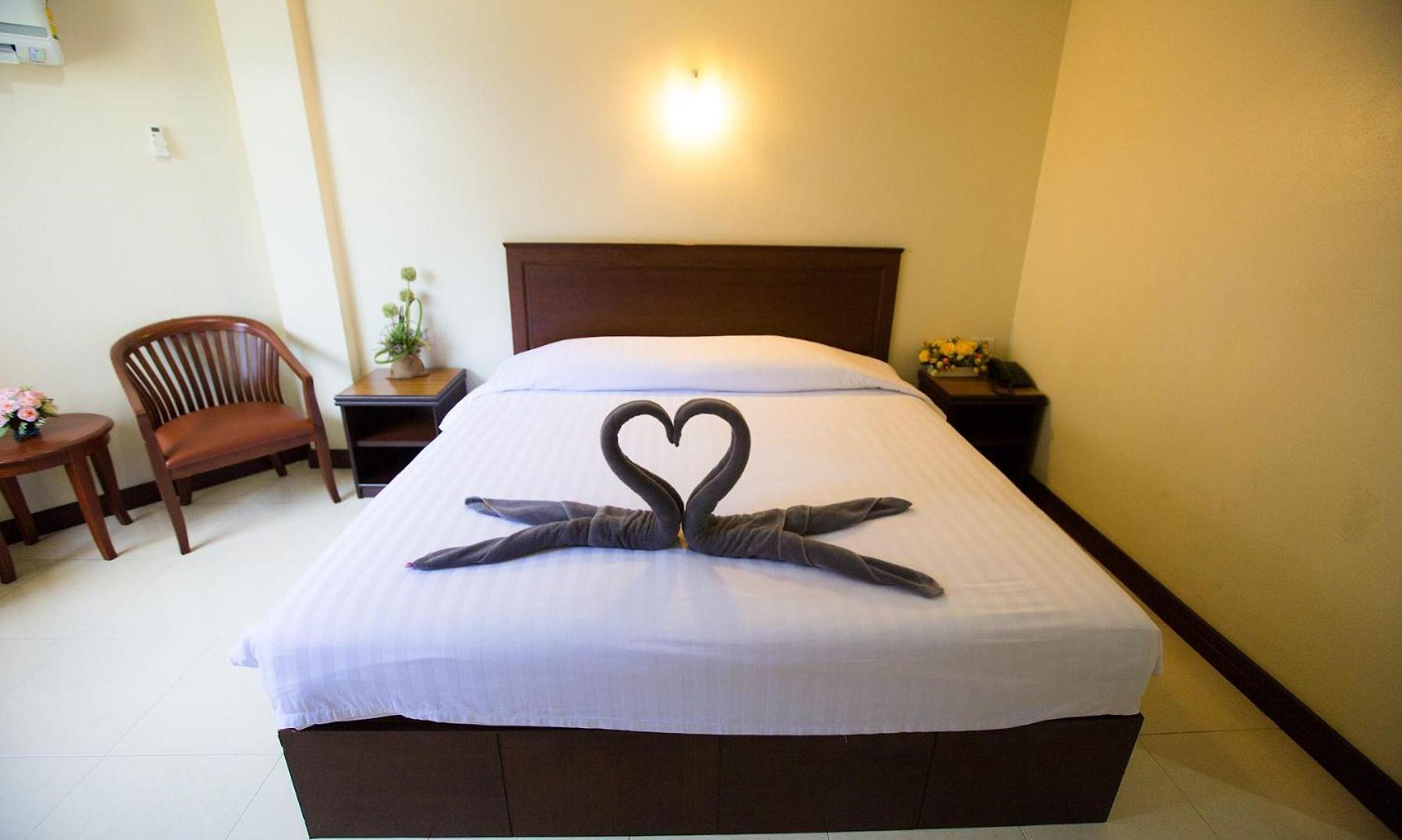 Hotel Twin Palms Pattaya, Sha Extra Certified