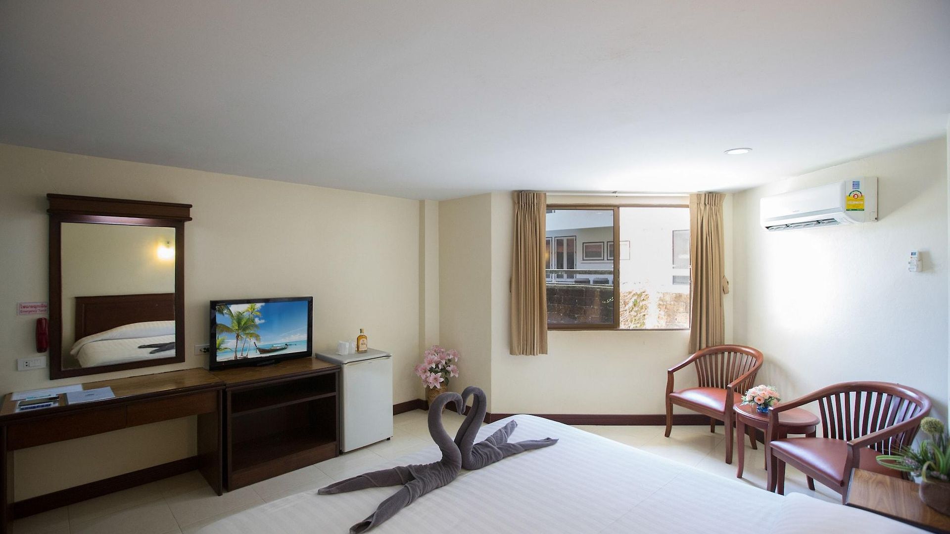 Twin Palms Pattaya, Sha Extra Certified