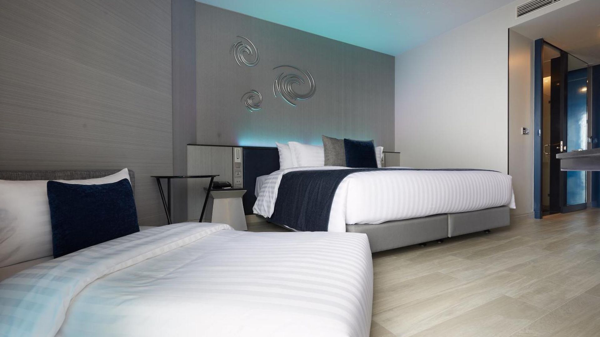 Grande Centre Point โรงแรม 5*
