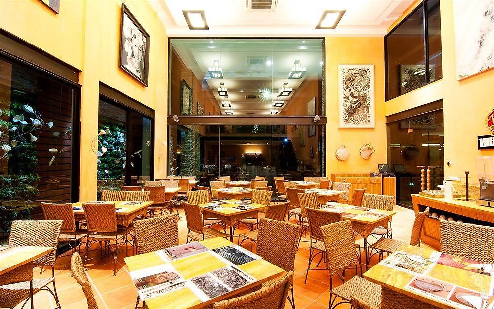 โรงแรม Le Vernissage 4*
