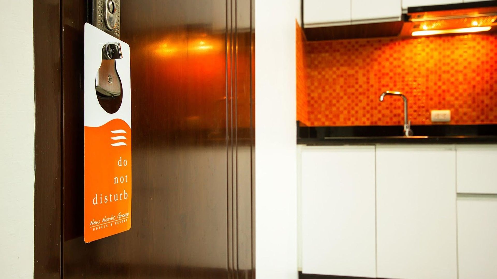 Family โรงแรม