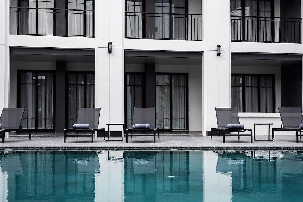 โรงแรม One Patio - Sha Extra Pattaya
