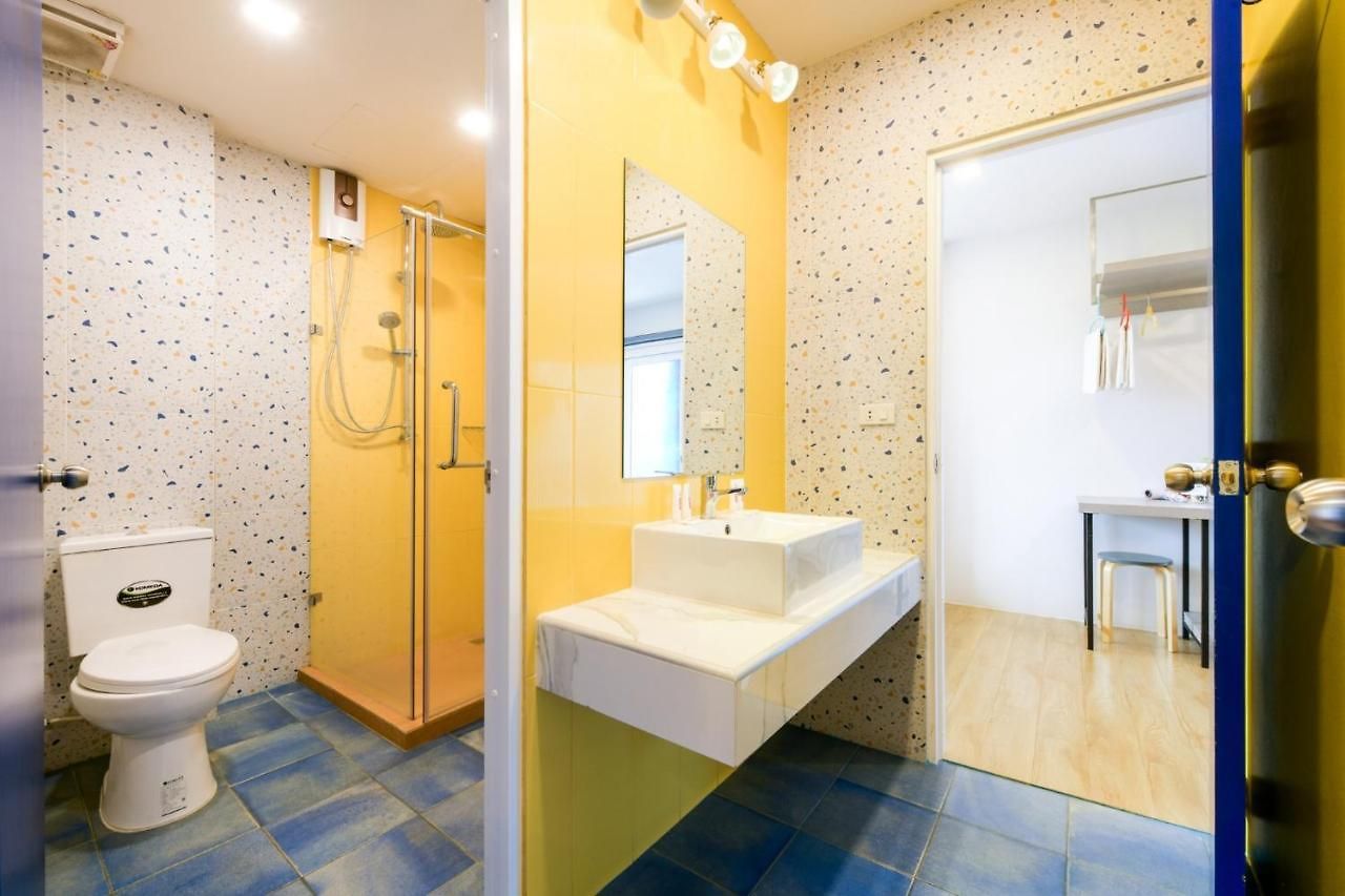 โรงแรม The Story Poshtel 2*