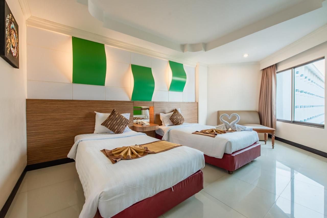 โรงแรมซีซาร์ พาเลซ 4* Pattaya