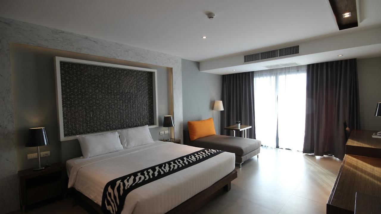 Season Five โรงแรม 4*