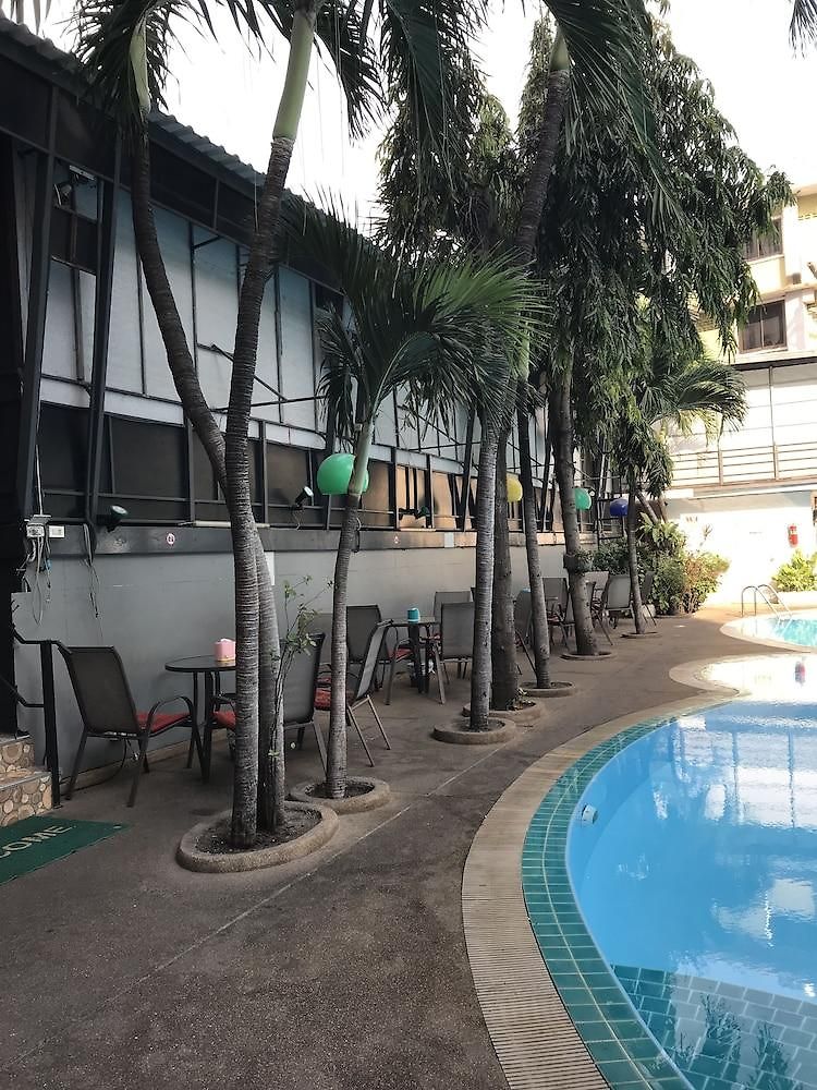 โรงแรม Hiso
