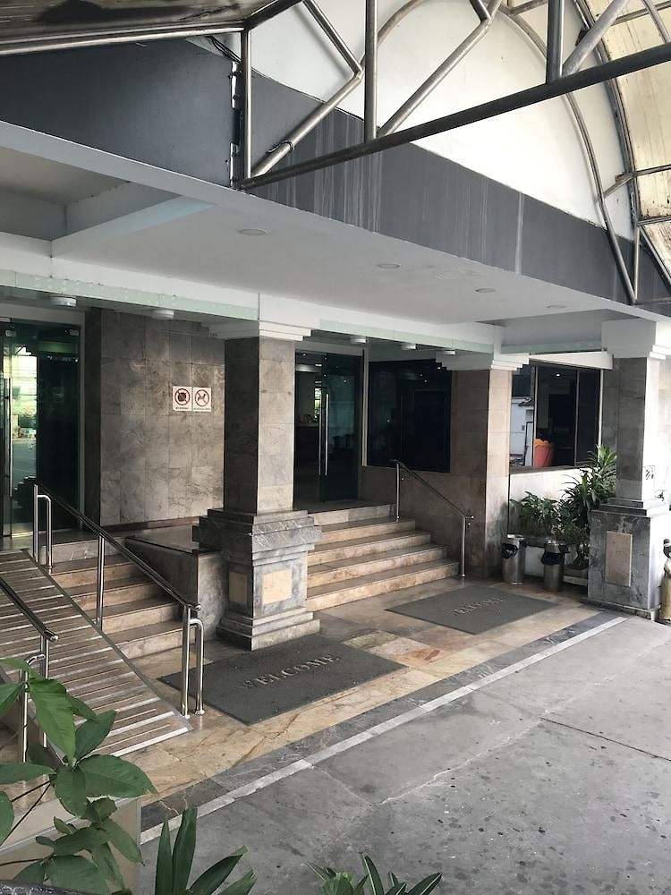 โรงแรม Hiso