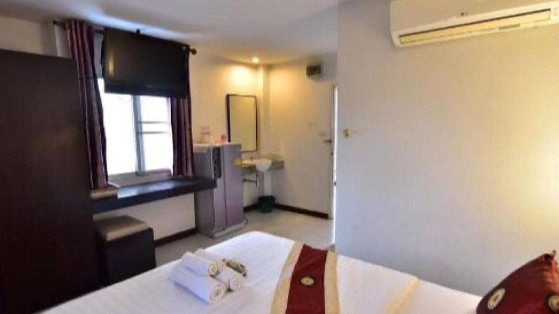 โรงแรม ซีเค เรสซิเดนซ์ พัทยา