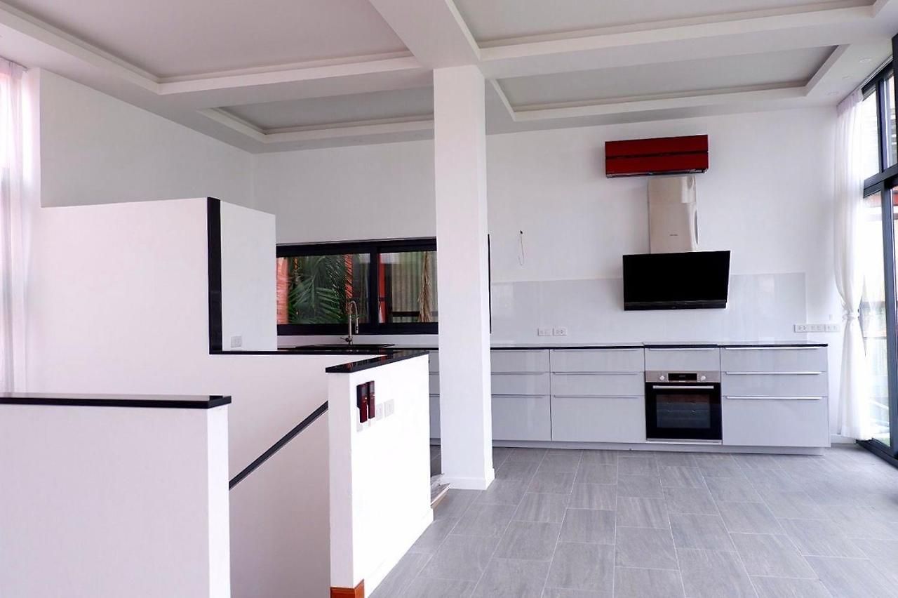 วิลล่า Swiss House 5 *