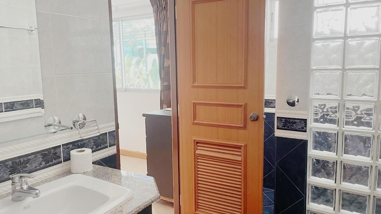 3 Bedroom Praitumnak Soi 4 By Daisy วิลล่า *