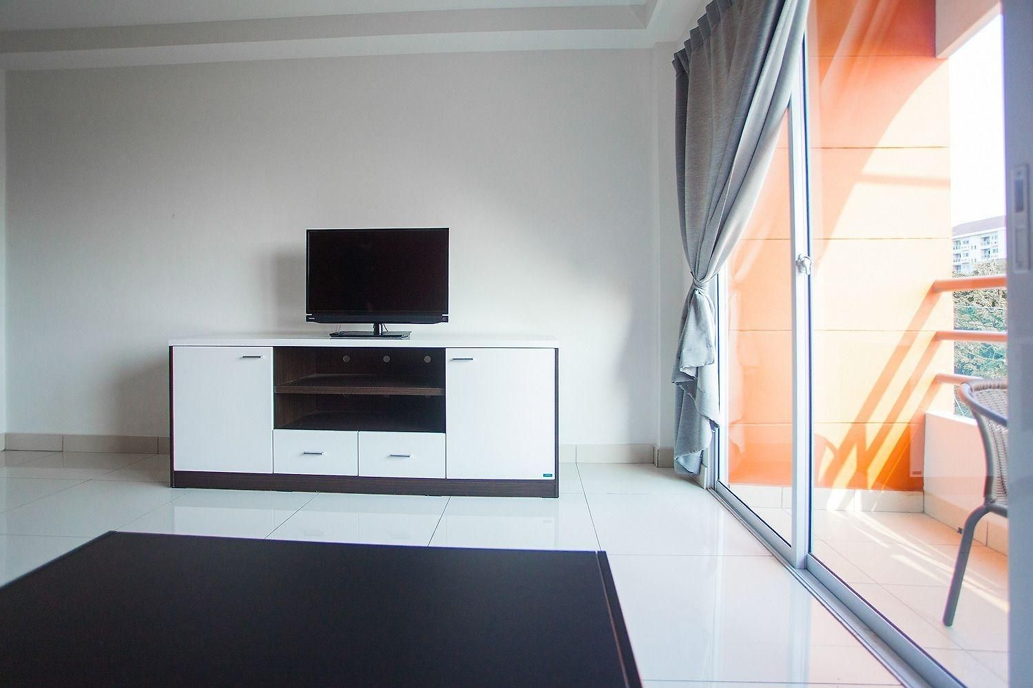 อพาร์ตโฮเทล Apollo Pattaya