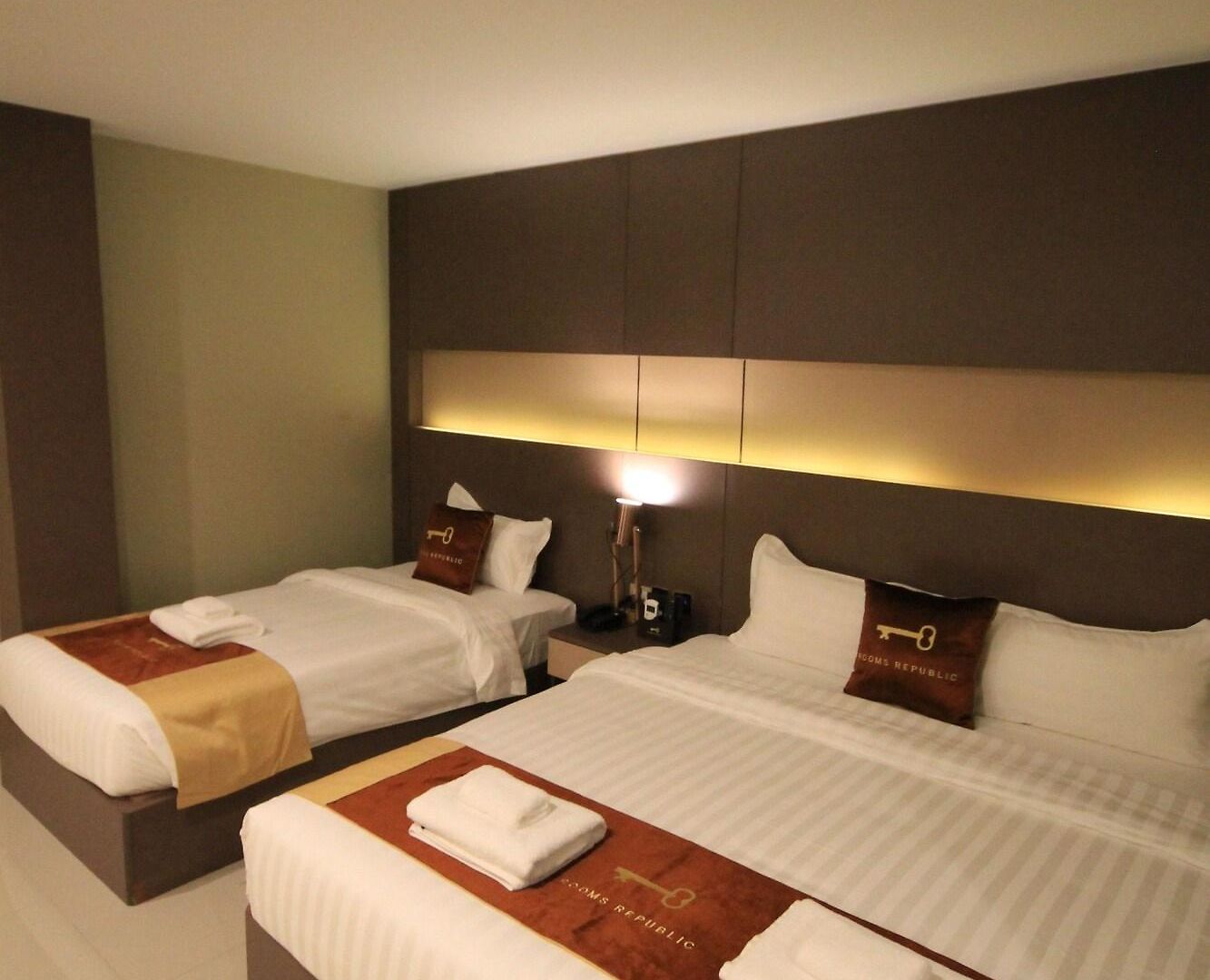 Republic โรงแรม 3*