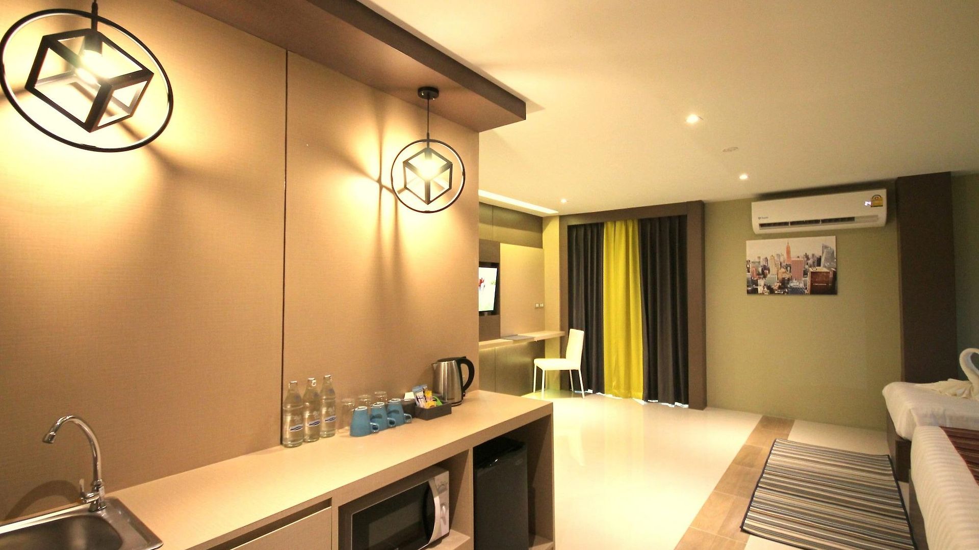 Republic 3*