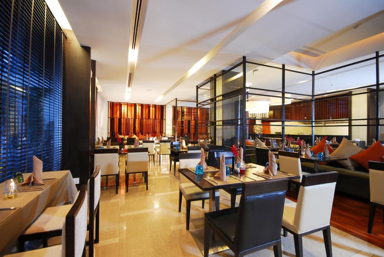 โรงแรม Signature
