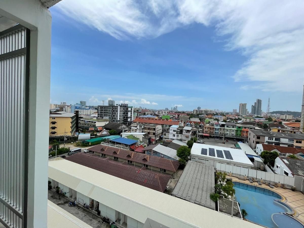 อพาร์ทเม้น Trendy In Center Pattaya