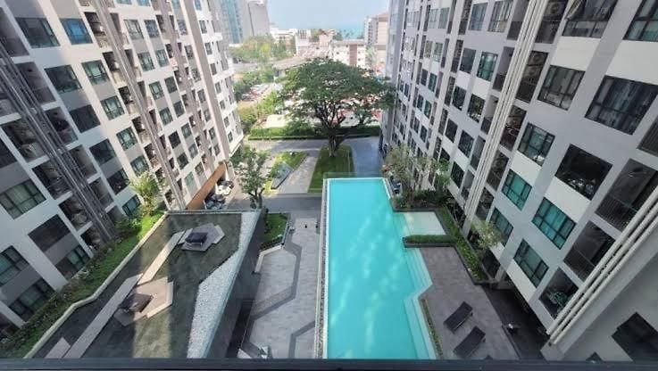 The Base Central ถูกและดี Aparthotel Pattaya