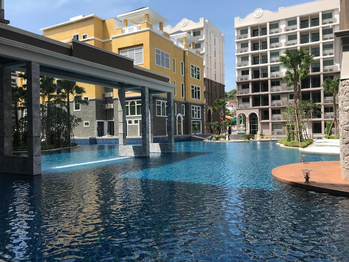 รีสอร์ท Arcadia Continental Pattaya