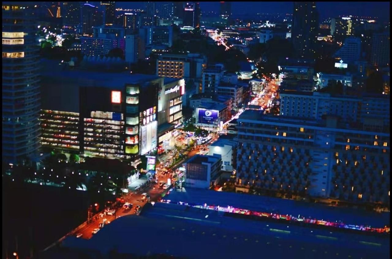 The Base Central ถูกและดี *