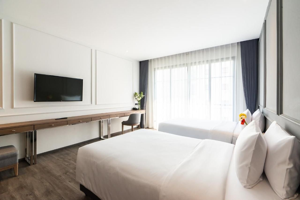 โรงแรม One Patio - Sha Extra