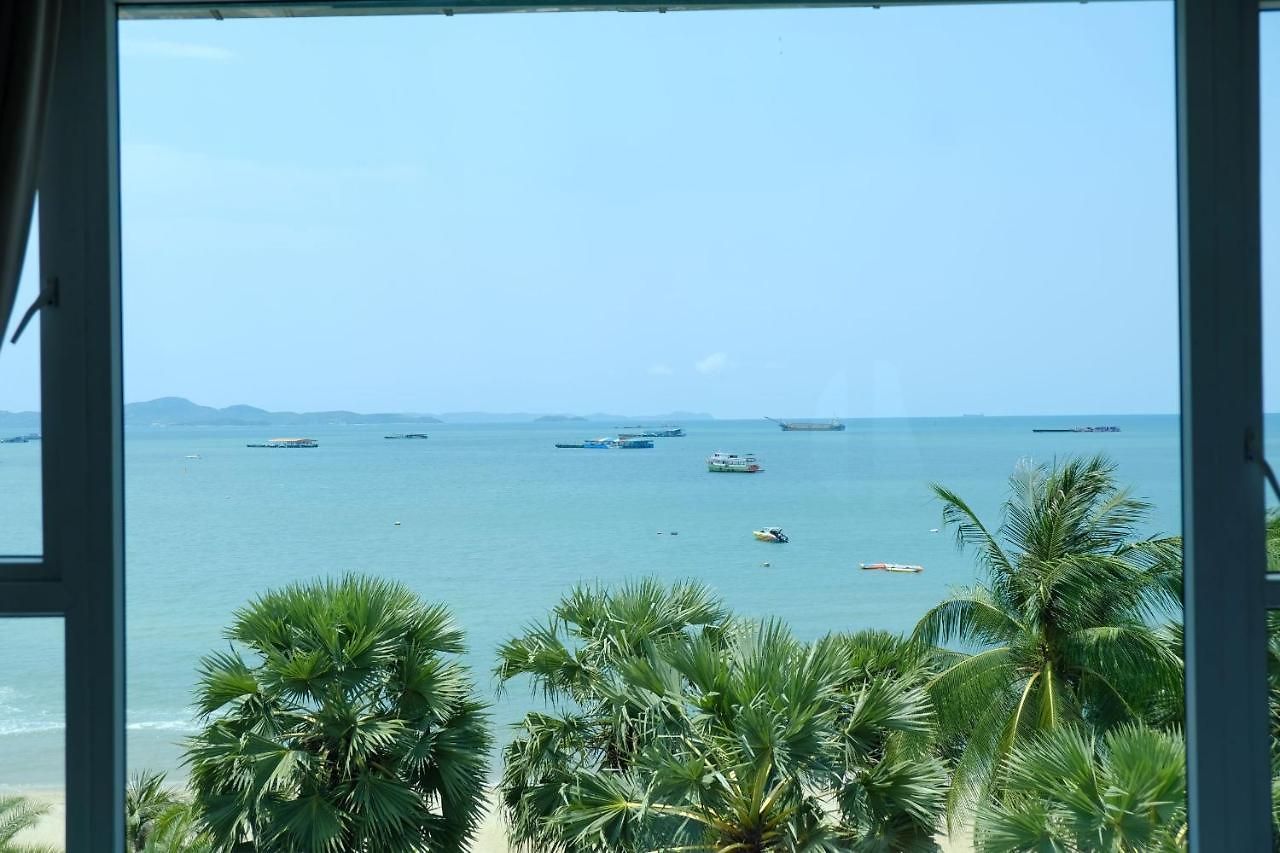 เดอะ บีช ฟร้อนท์ รีสอร์ท, พัทยา 3*