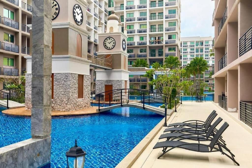 Exclusive Arcadia - Amazing Pools & Gardens, Gym, Sauna, Waterfalls, Jacuzzi, Fast Internet อพาร์ทเม้น *