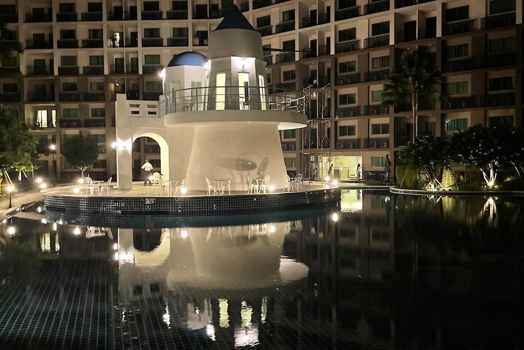 Exclusive Arcadia - Amazing Pools & Gardens, Gym, Sauna, Waterfalls, Jacuzzi, Fast Internet * Pattaya