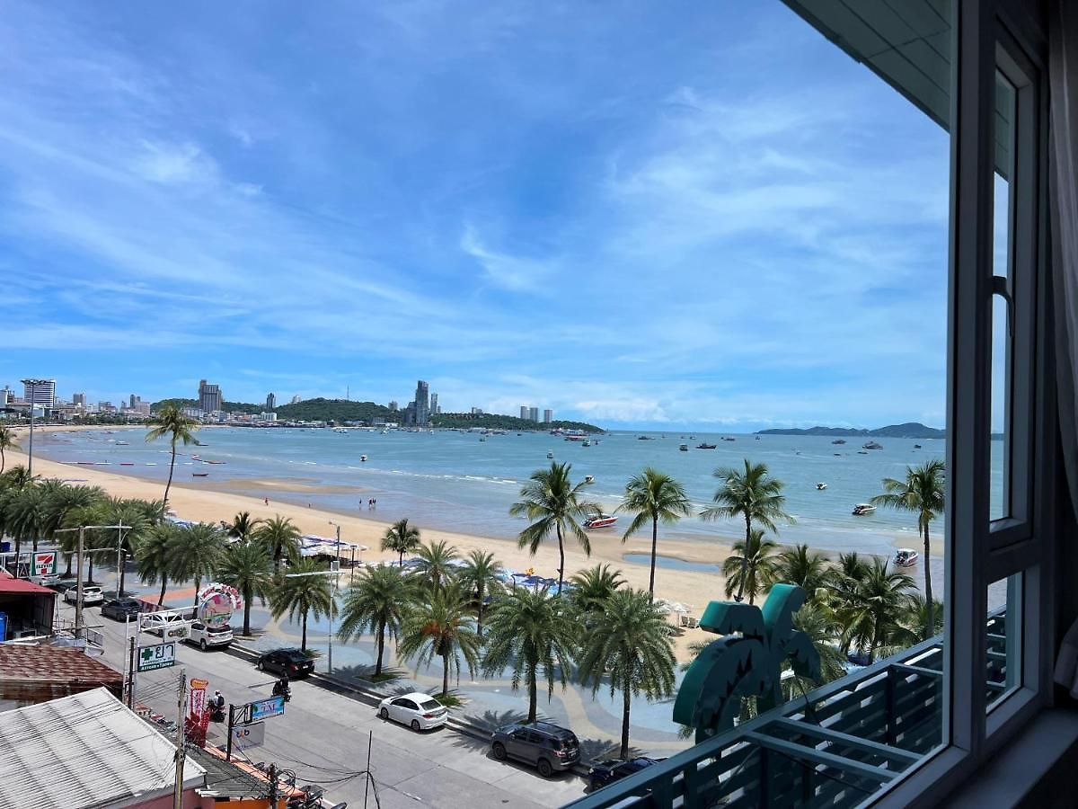 เดอะ บีช ฟร้อนท์ รีสอร์ท, พัทยา โรงแรม 3*