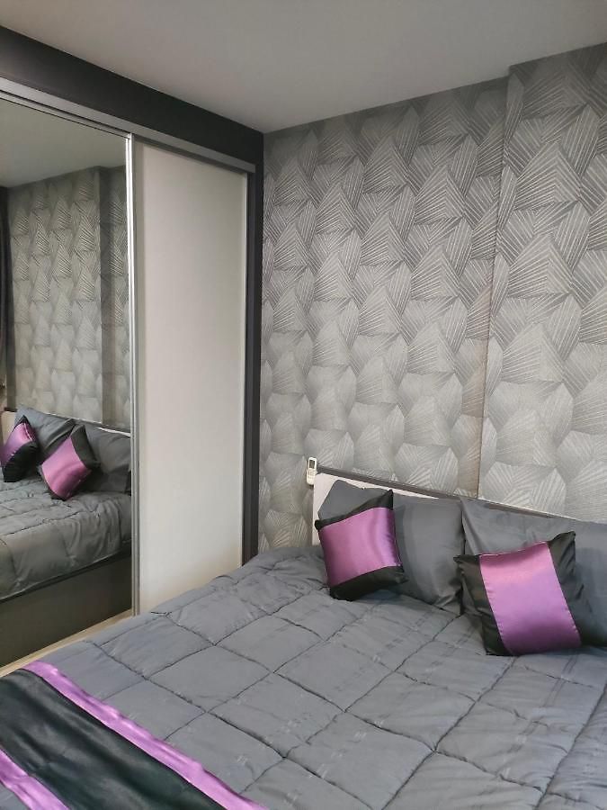 อพาร์ทเม้น The Base At Pattaya