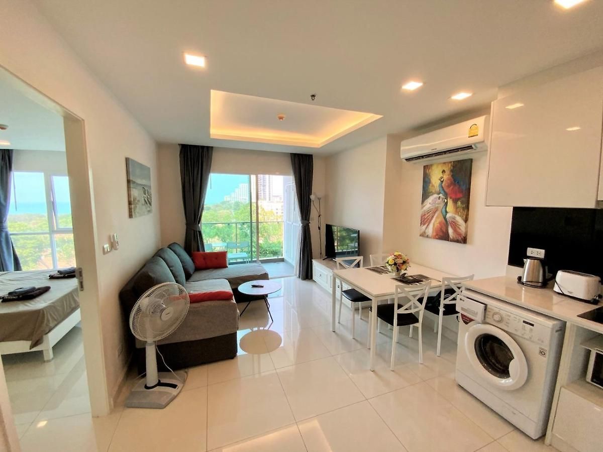 อพาร์ทเม้น 1 Tower Seaview 86 By Thaininatorpattaya