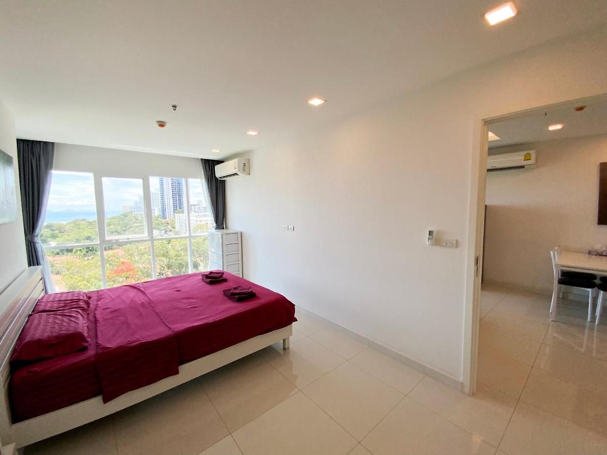 อพาร์ทเม้น 1 Tower 04 By Thaiminatorpattaya *