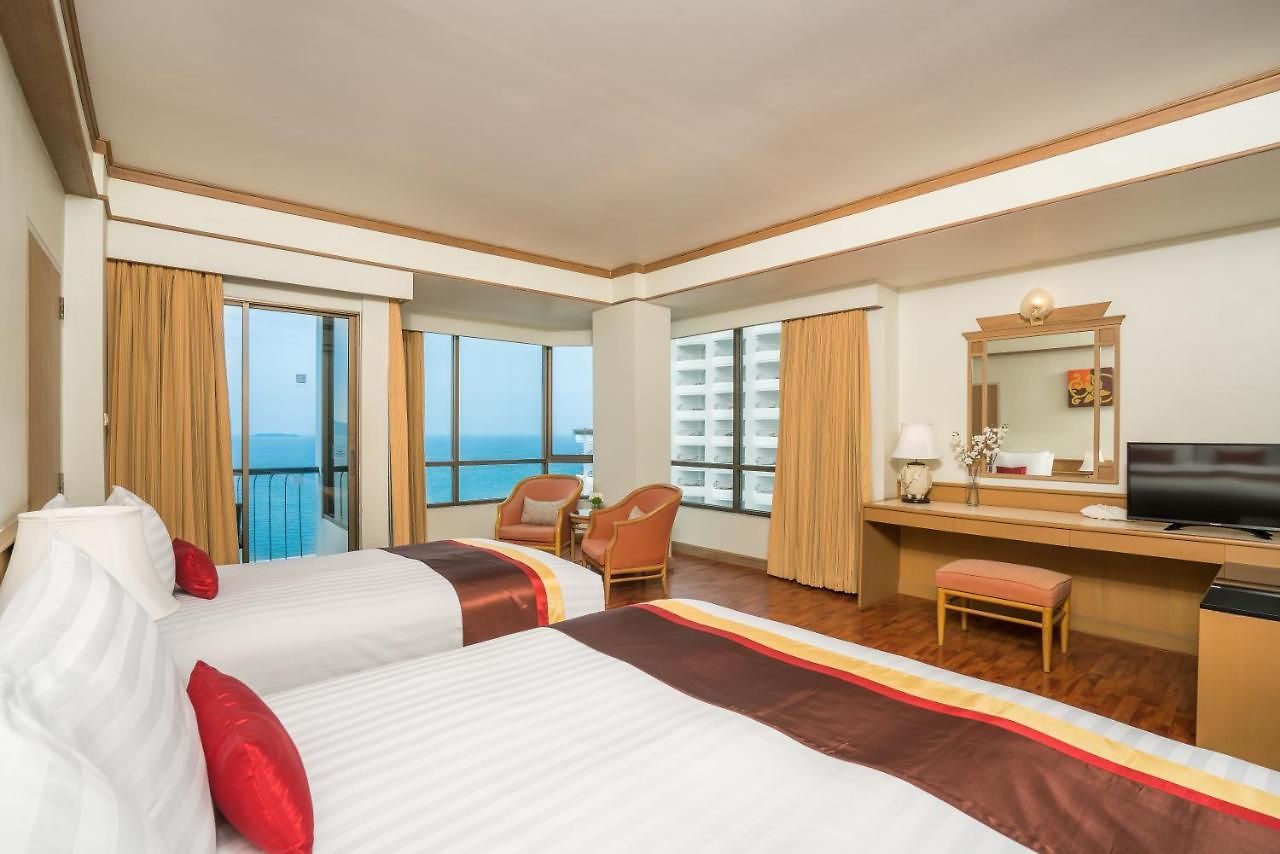 โรงแรม Cosy - Sha Extra
