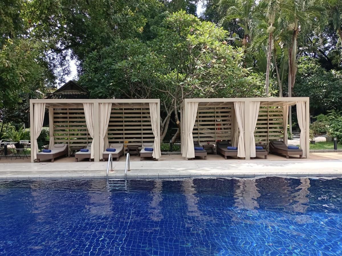 โรงแรม Let's Hyde & - Pool