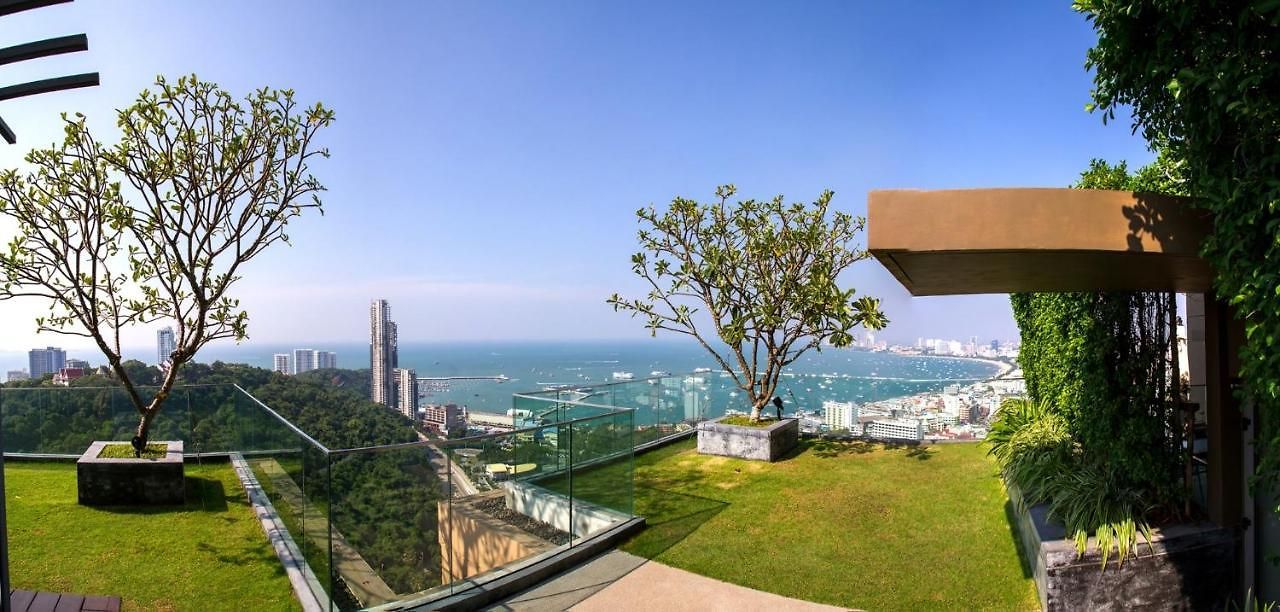 Unixx Splendid Seaview * Pattaya