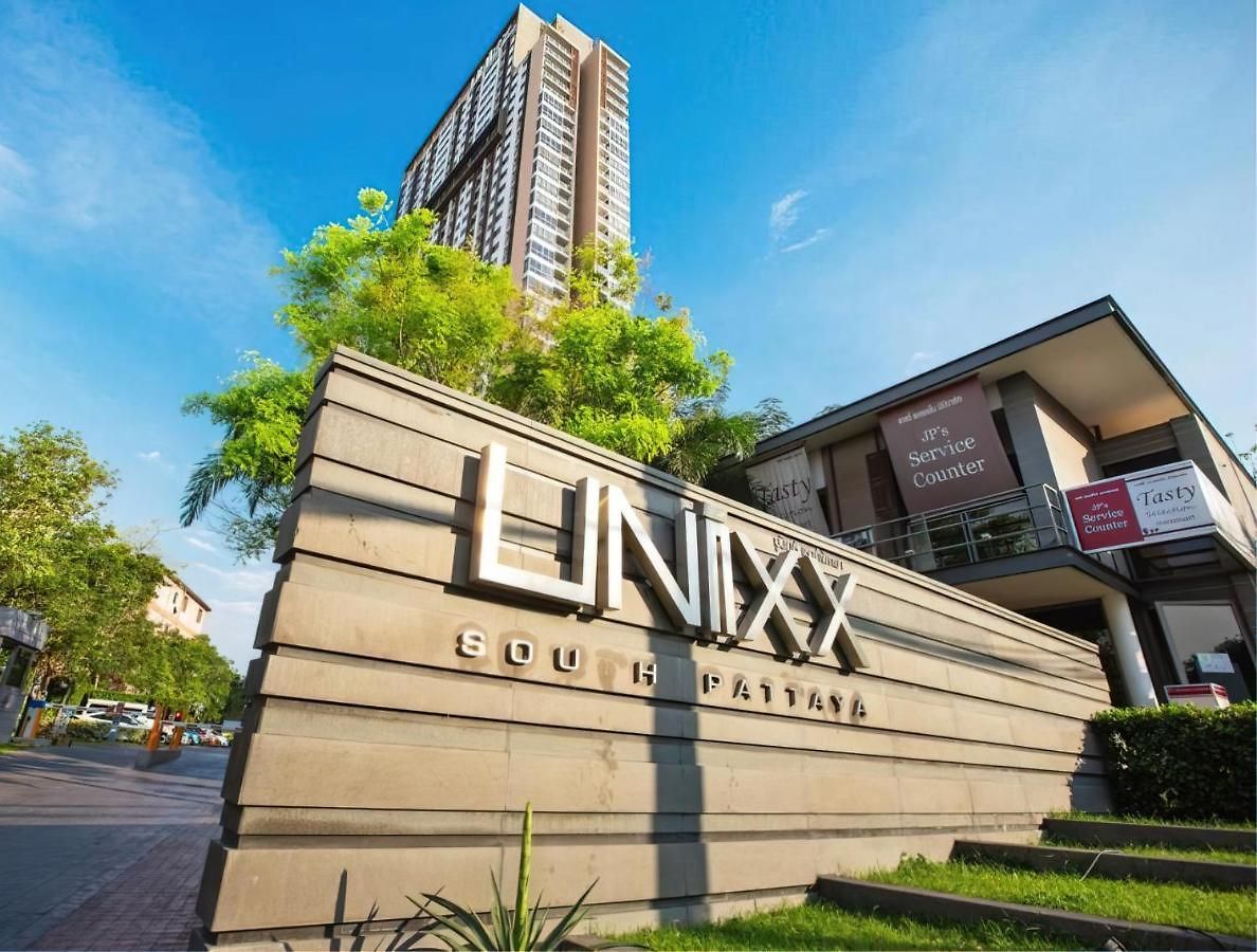 Unixx Splendid Seaview อพาร์ทเม้น *