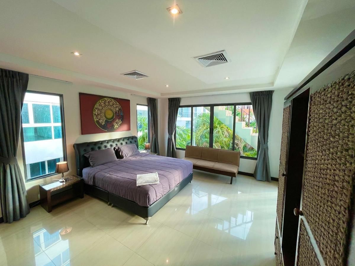 Private Pool & Jacuzzi Villa, Phratumnak, - 600m From The Beach, 711 Nearby วิลล่า *