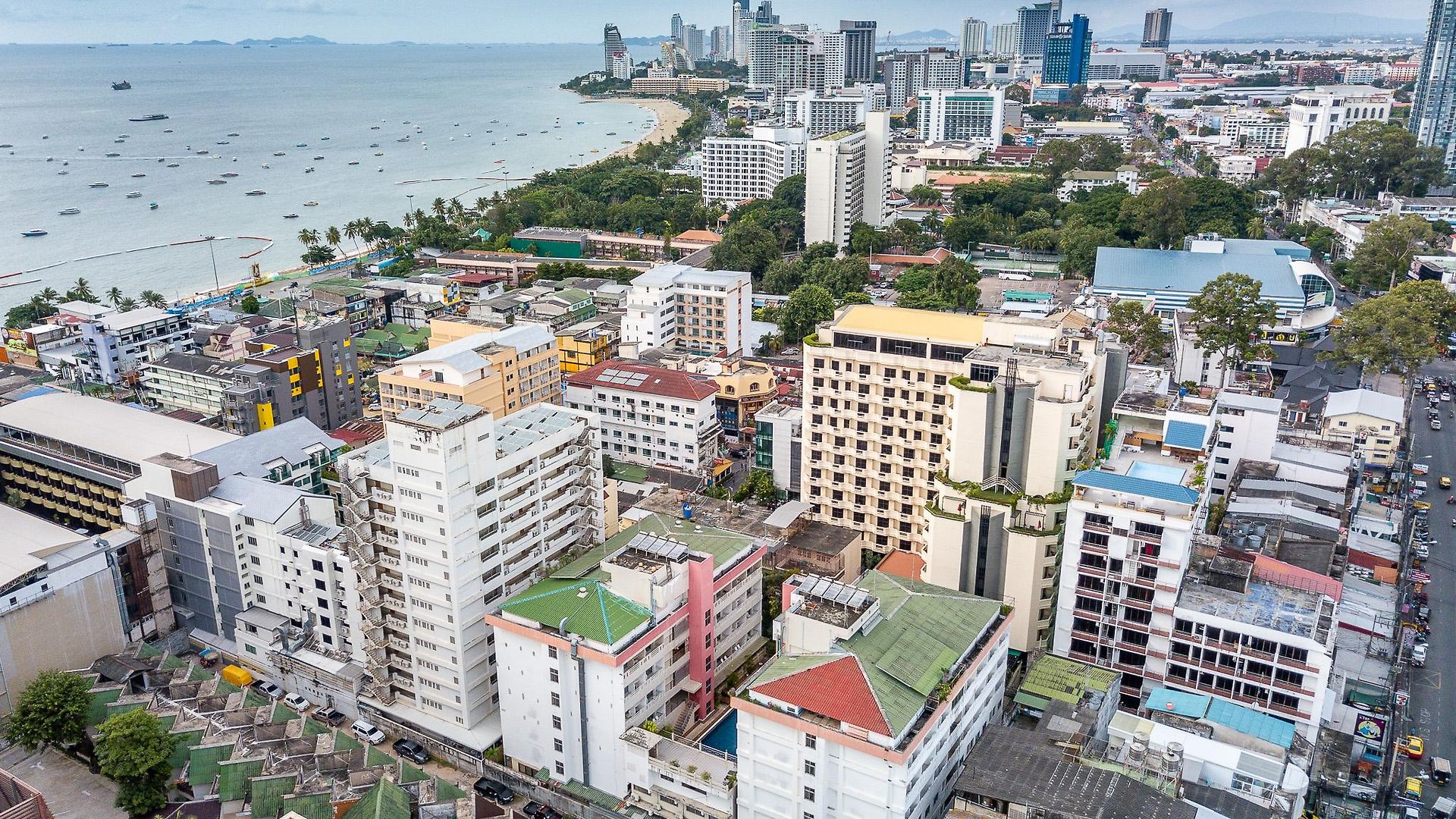 โรงแรม Eastiny Place Pattaya