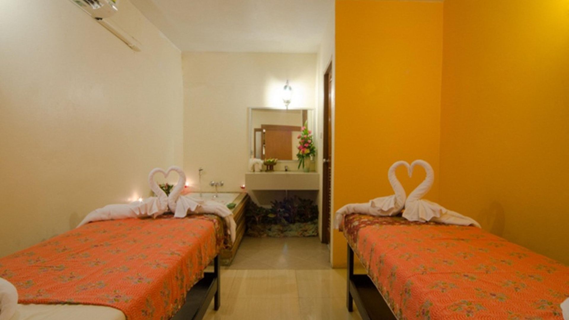 Eastiny Place โรงแรม Pattaya
