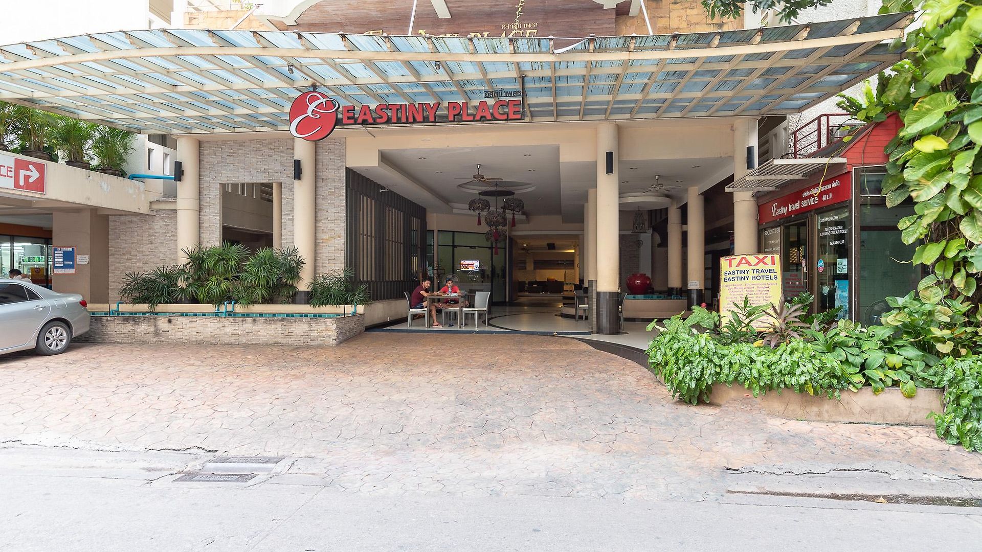 โรงแรม Eastiny Place Pattaya
