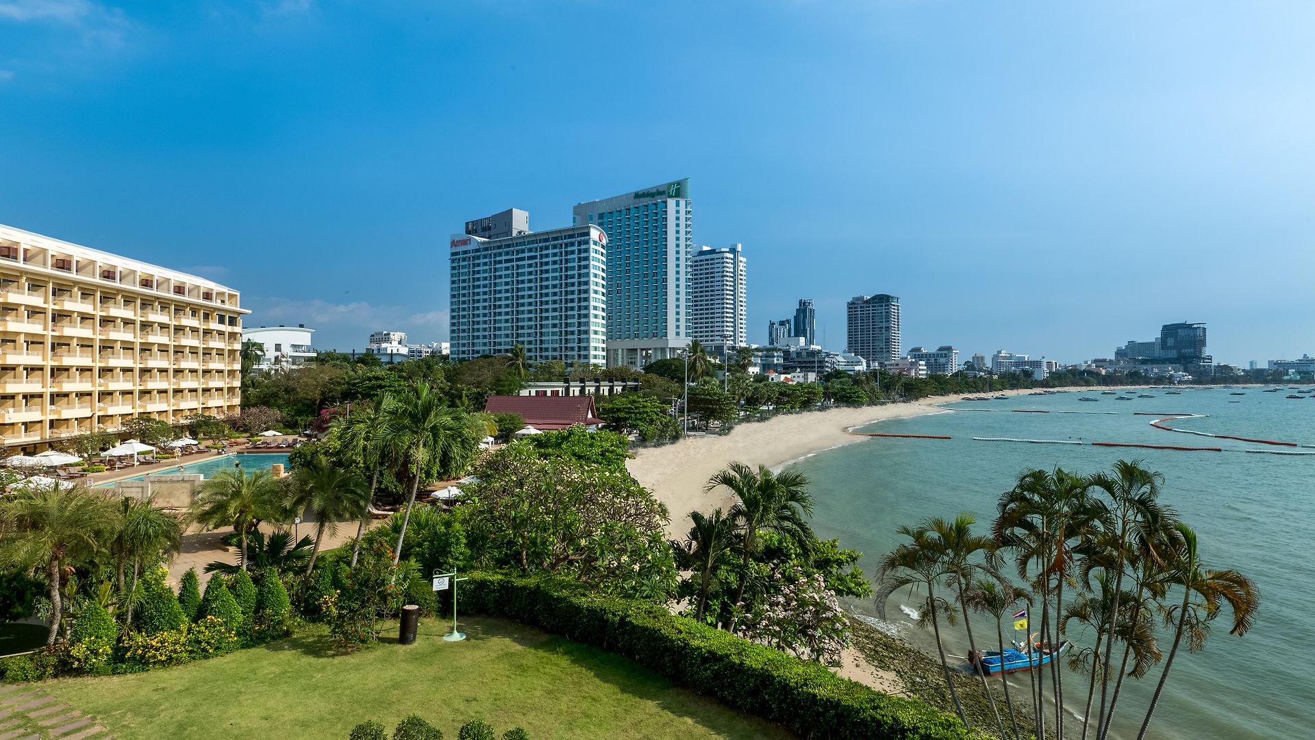 Dusit Thani 5* Pattaya