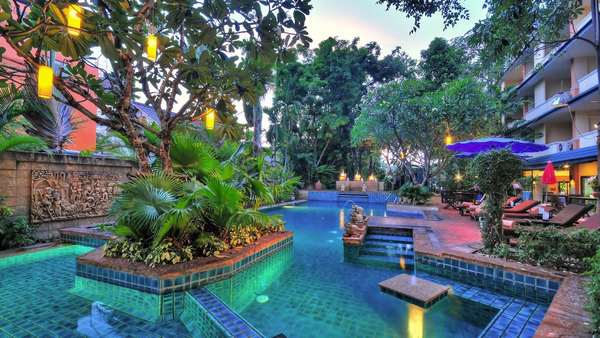 รีสอร์ท Gazebo Resort,