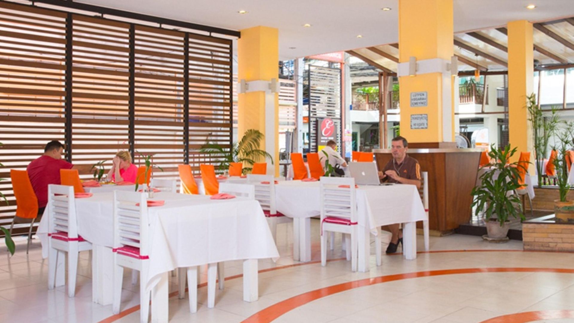 Eastiny Plaza 3* Pattaya