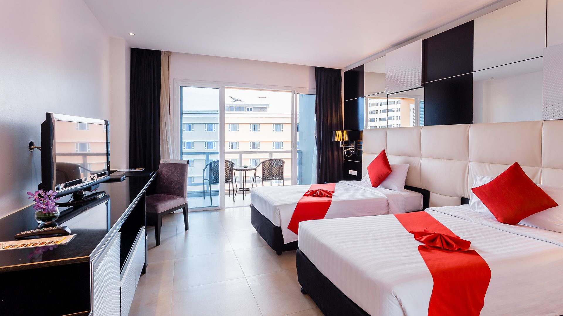 โนวา แพล็ททินัม - Sha Extra 4* Pattaya