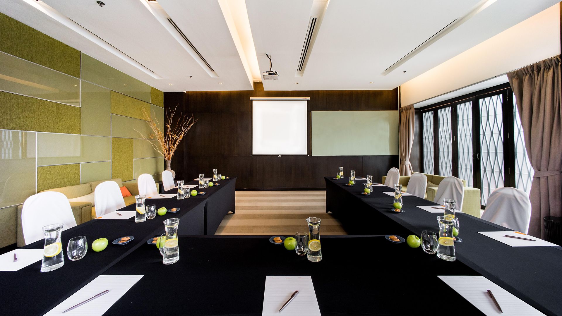 Signature โรงแรม