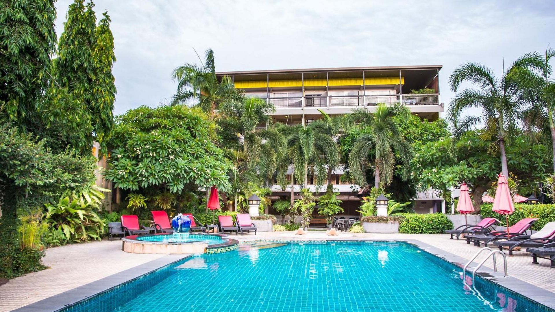 Lantana - Sha Extra Pattaya