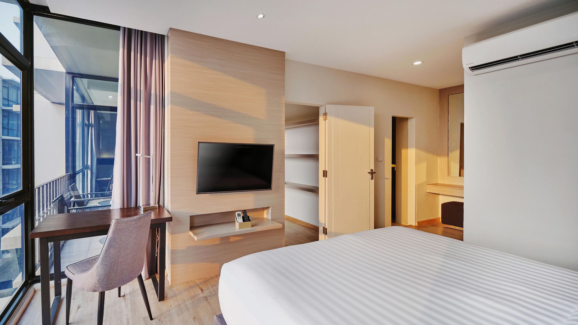 Altera And By At Mind โรงแรม 4*