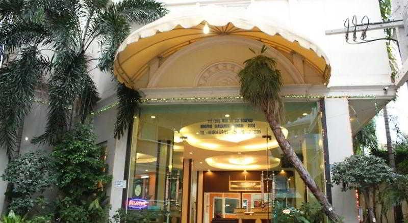 โรงแรม Yes O'tel By Benya
