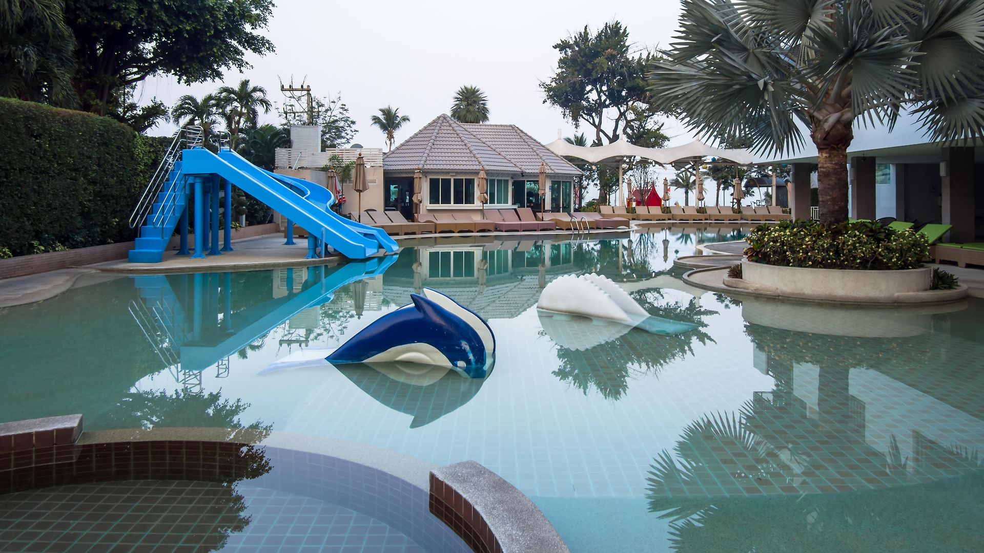 โรงแรม Discovery