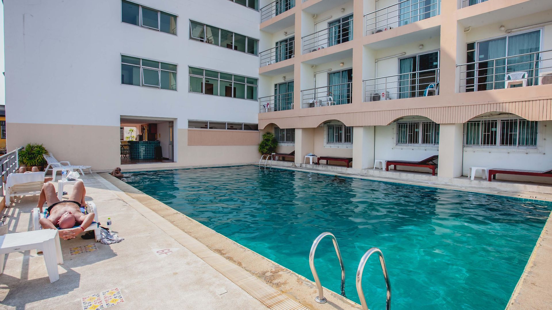 Hotel Eastiny Seven Pattaya